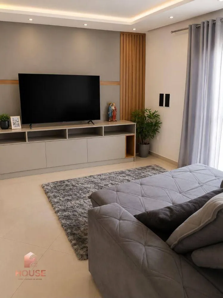 Sobrado, 3 quartos, 193 m² - Foto 2