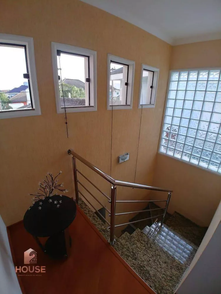 Casa de Condomínio à venda com 4 quartos, 340m² - Foto 2