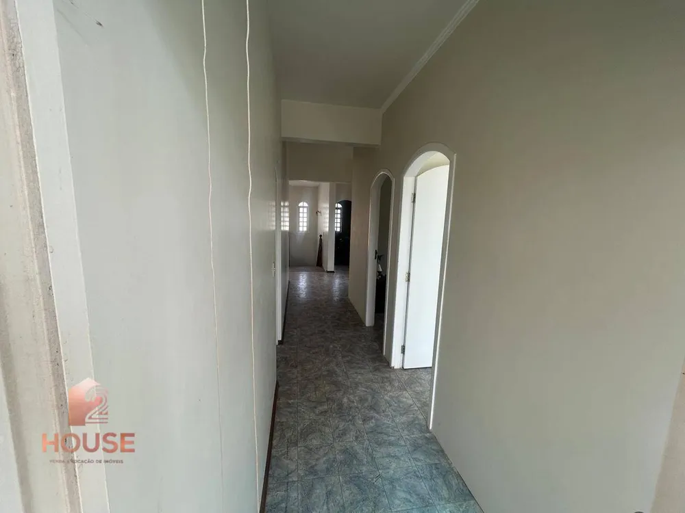 Casa, 5 quartos, 280 m² - Foto 3