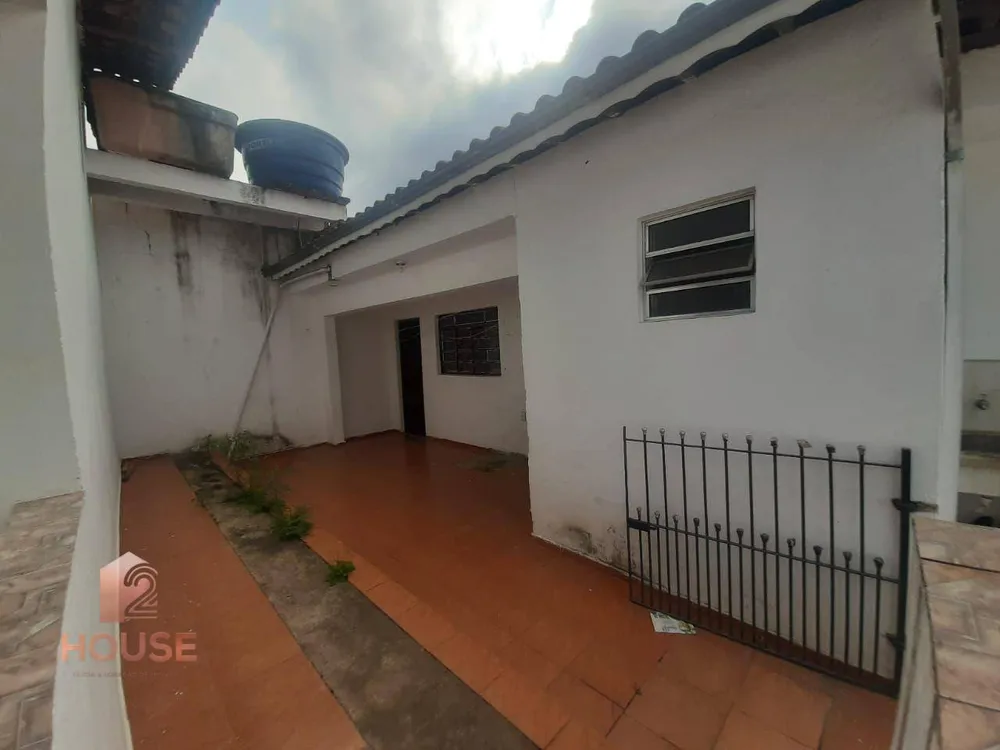 Casa, 2 quartos, 216 m² - Foto 14