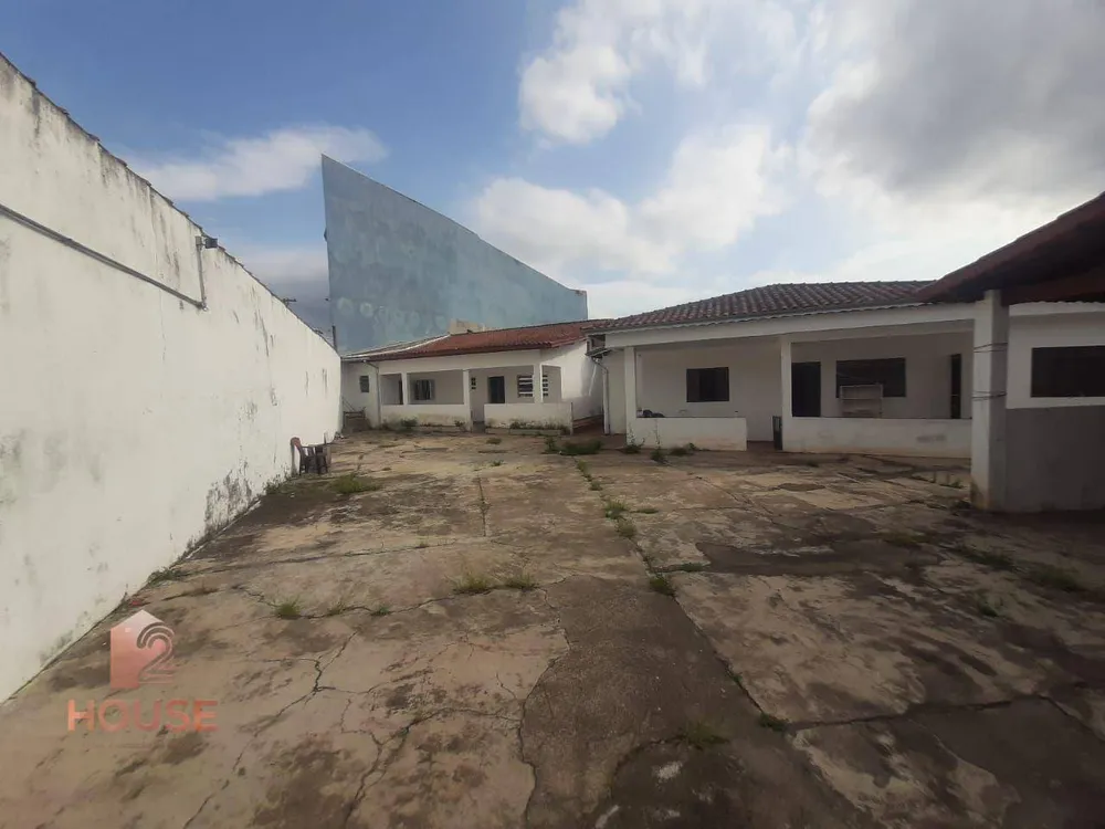 Casa, 2 quartos, 216 m² - Foto 5