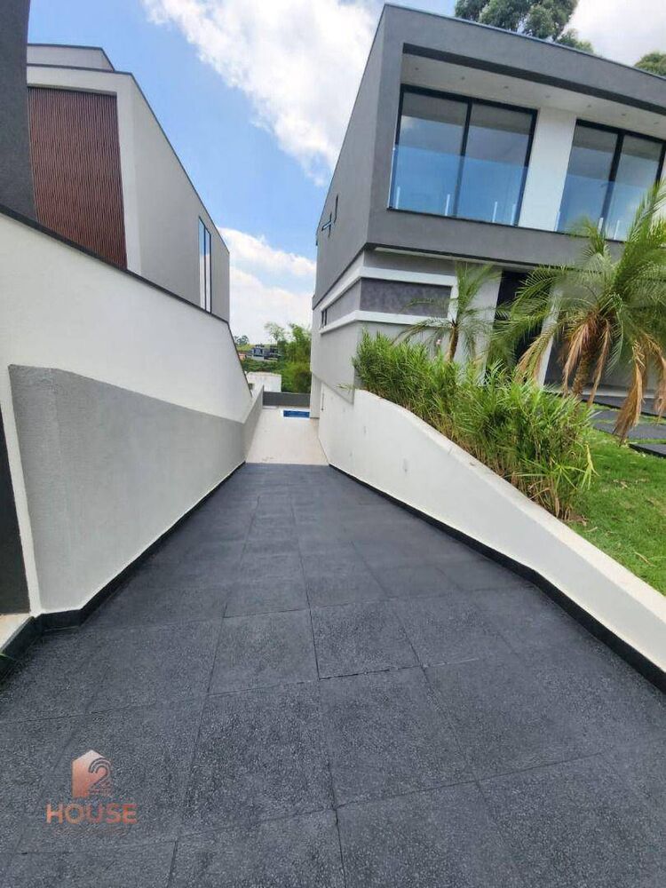 Casa de Condomínio à venda com 4 quartos, 300m² - Foto 8