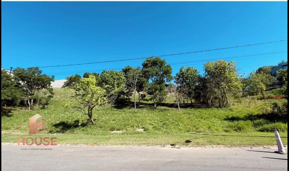 Loteamento e Condomínio, 800 m² - Foto 1