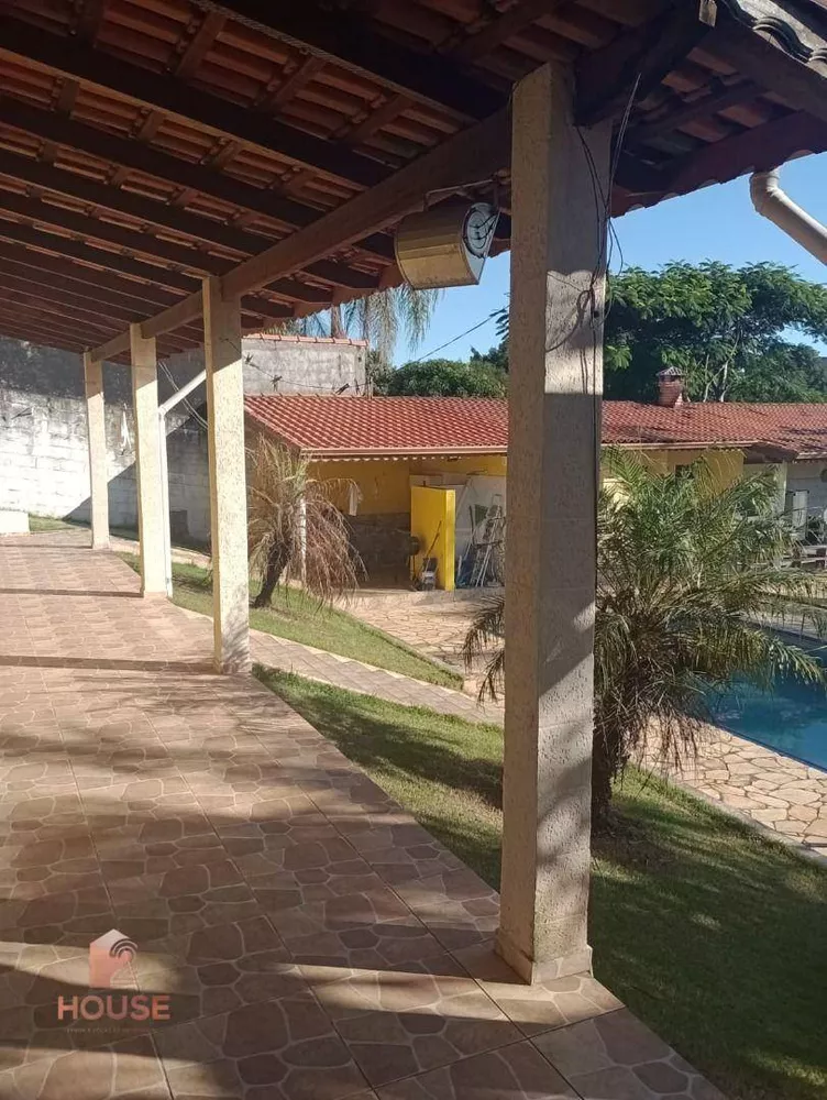 Chácara à venda com 2 quartos, 181m² - Foto 4