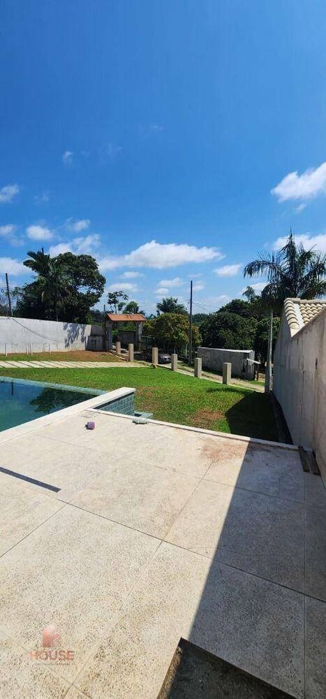 Chácara à venda com 3 quartos, 178m² - Foto 7
