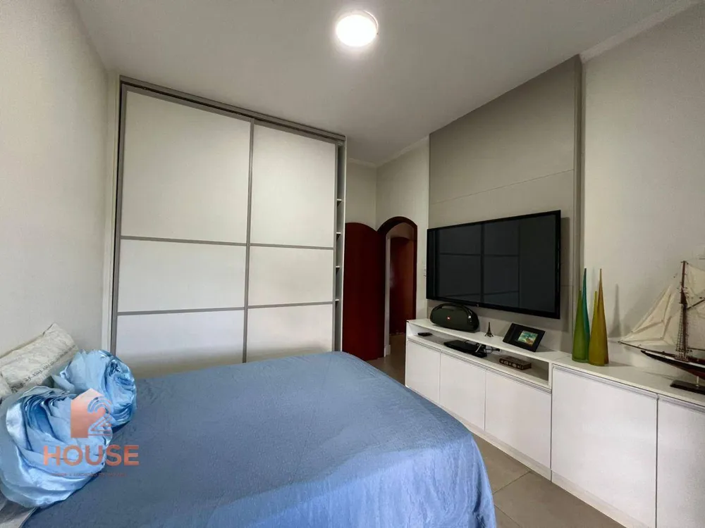 Casa, 3 quartos, 400 m² - Foto 1