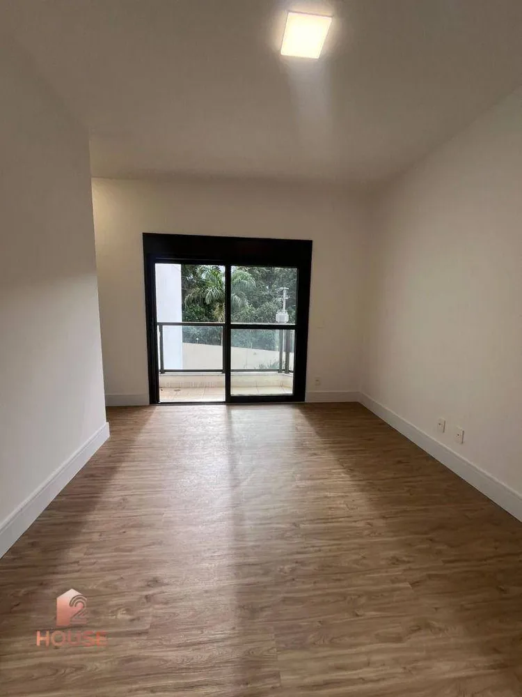 Apartamento, 3 quartos, 192 m² - Foto 2
