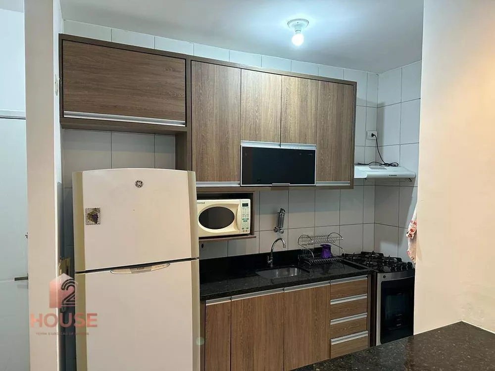 Apartamento à venda com 2 quartos, 64m² - Foto 4