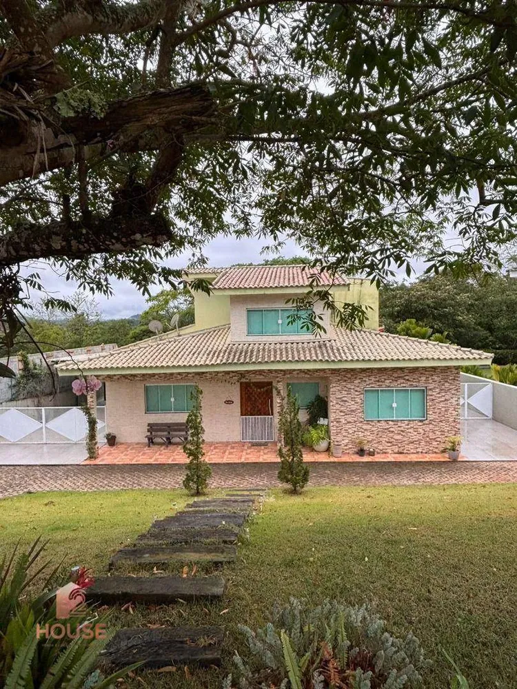 Casa de Condomínio, 4 quartos - Foto 1