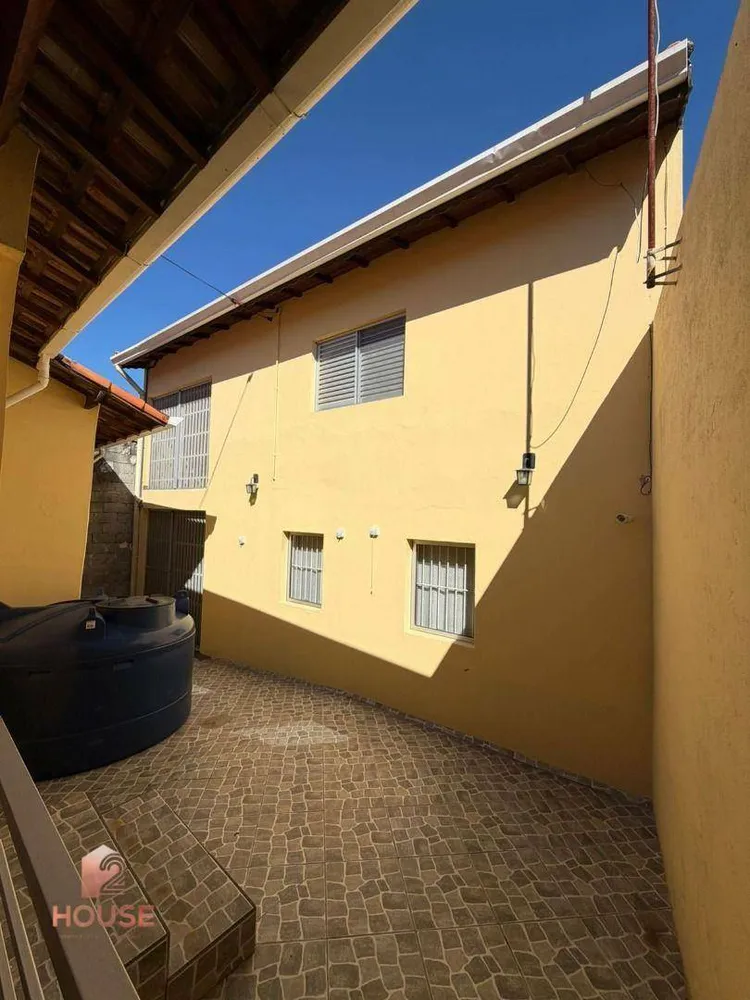 Casa, 4 quartos, 221 m² - Foto 8
