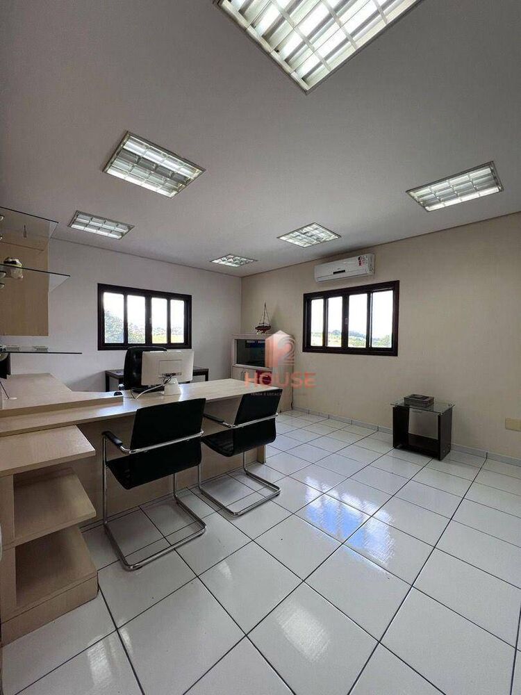 Loja-Salão, 630 m² - Foto 1