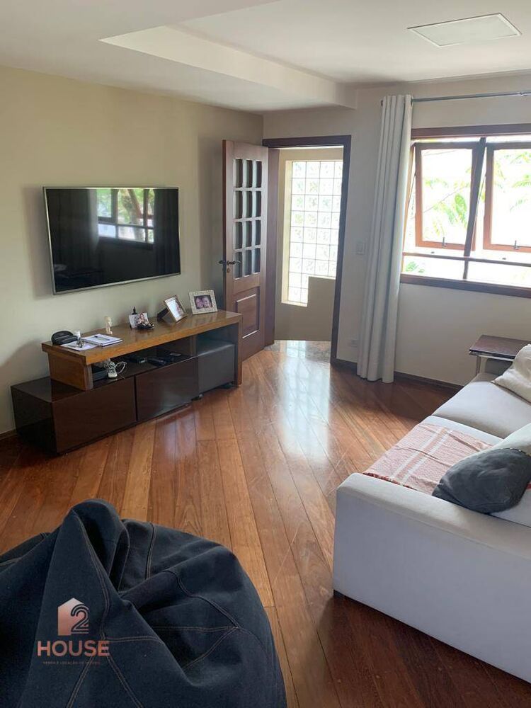 Casa de Condomínio à venda com 2 quartos, 280m² - Foto 1