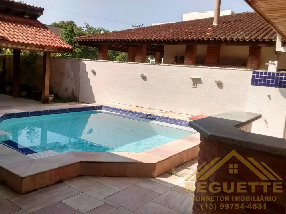 Casa, 5 quartos, 250 m² - Foto 13