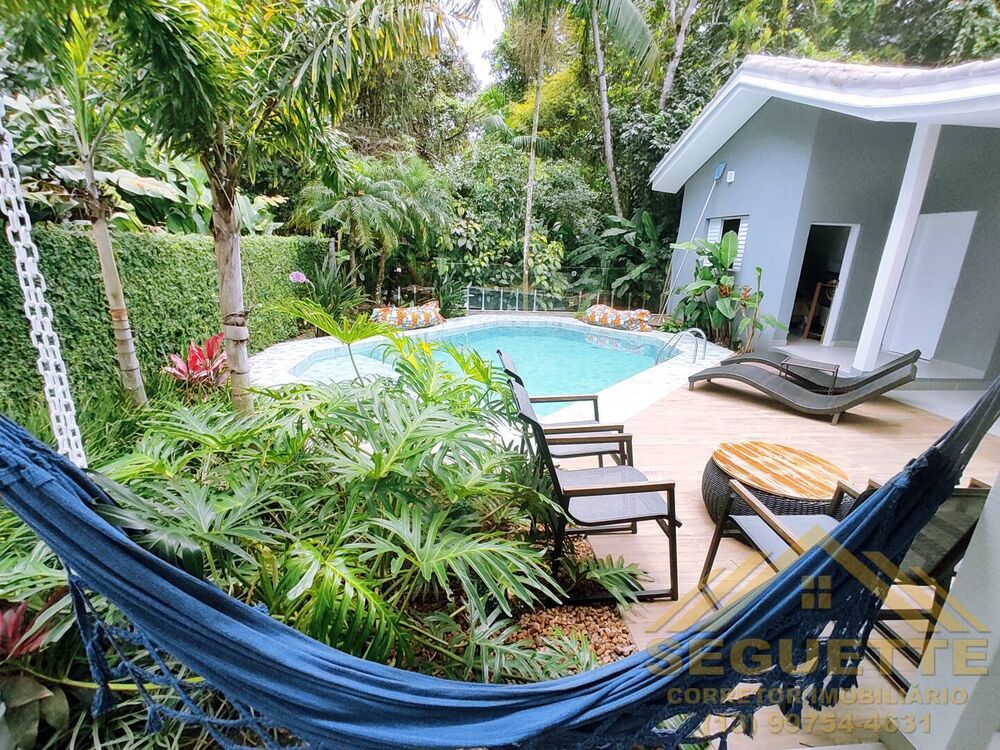 Casa, 4 quartos, 198 m² - Foto 1