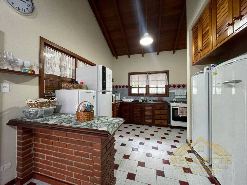 Casa, 3 quartos, 234 m² - Foto 7