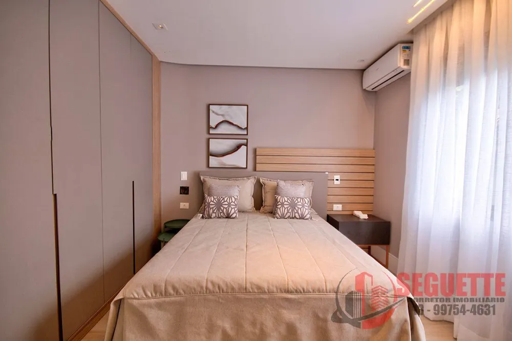 Casa, 6 quartos, 440 m² - Foto 2