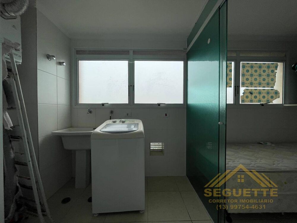 Apartamento para alugar com 3 quartos, 156m² - Foto 2