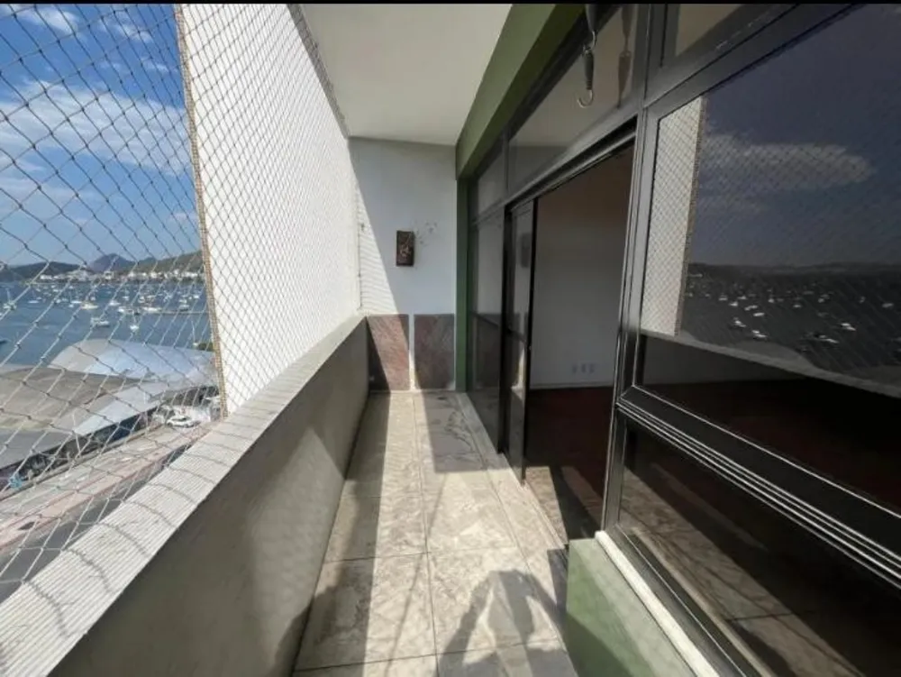 Apartamento, 3 quartos, 225 m² - Foto 2