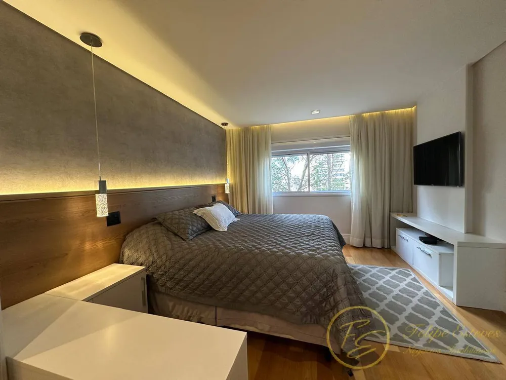 Apartamento, 3 quartos, 190 m² - Foto 9