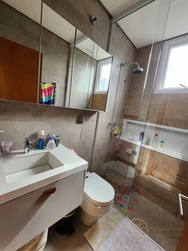 Casa, 4 quartos, 247 m² - Foto 2