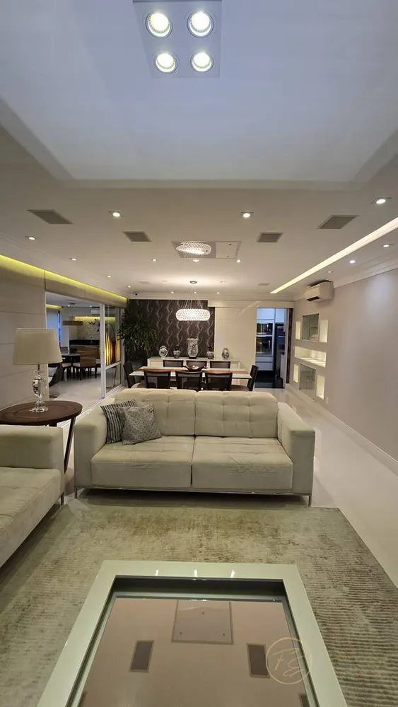Apartamento, 4 quartos, 229 m² - Foto 11