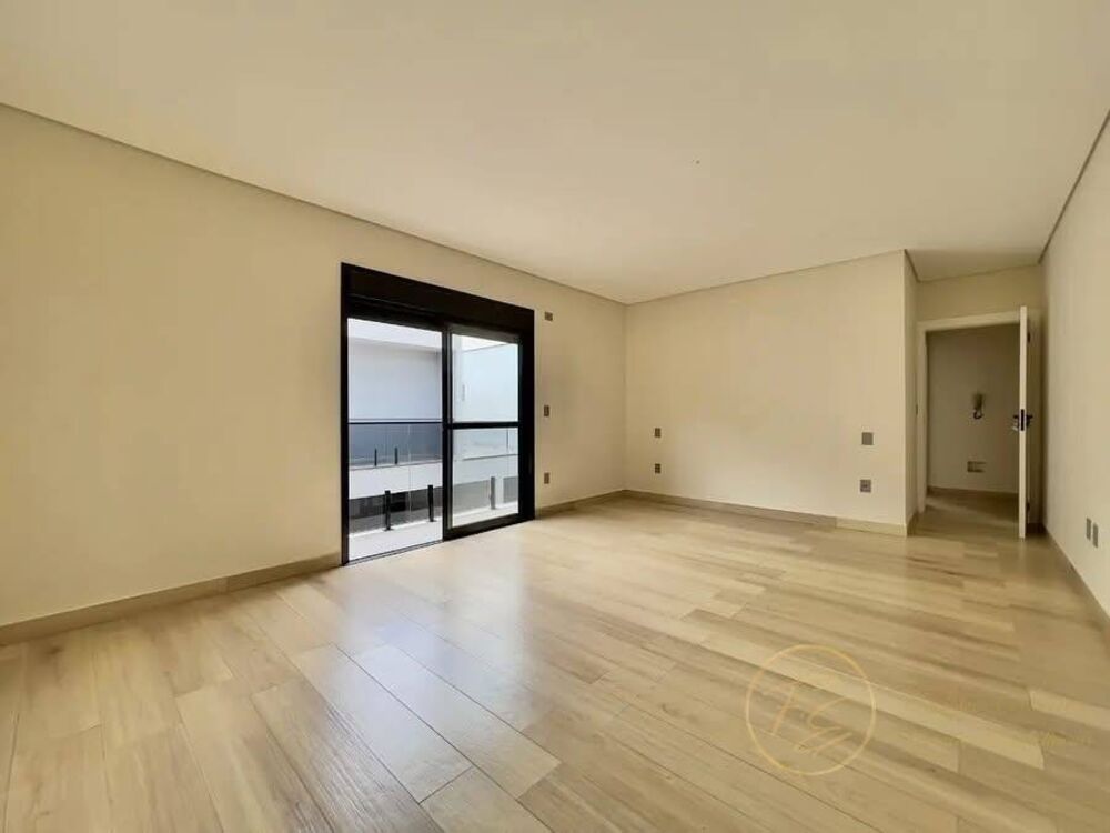 Casa, 4 quartos, 335 m² - Foto 3