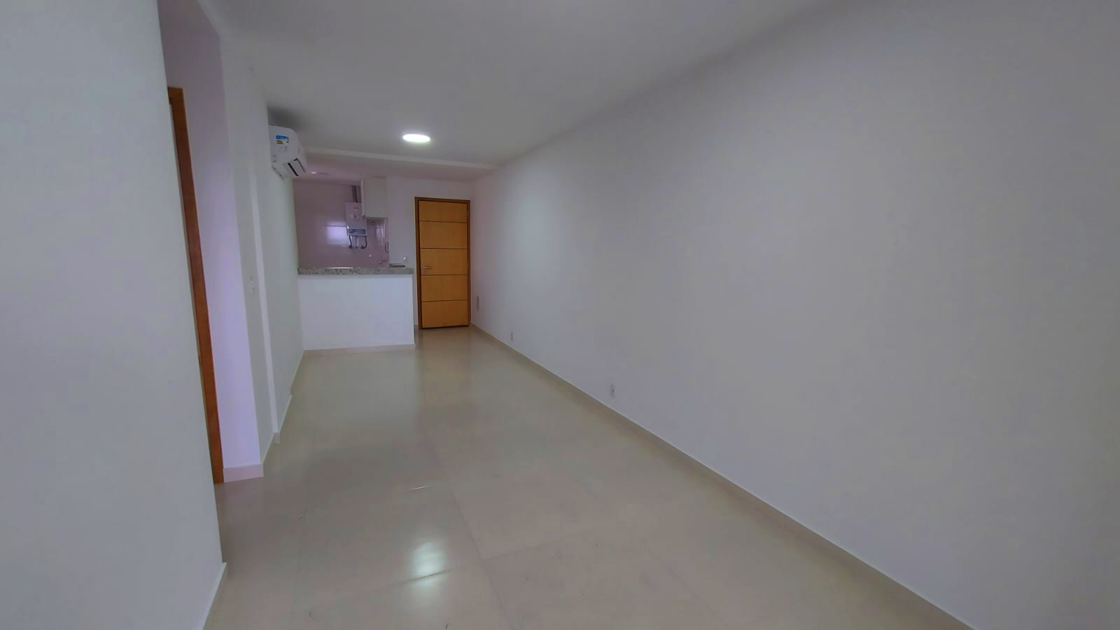 Apartamento à venda com 2 quartos, 70m² - Foto 6