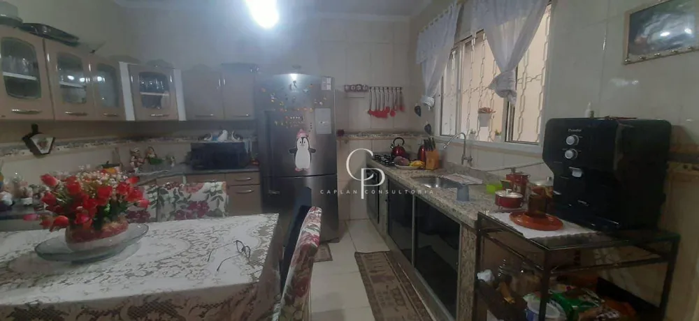 Casa, 2 quartos, 200 m² - Foto 3