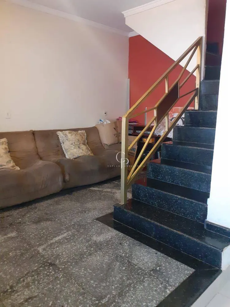 Sobrado, 3 quartos, 200 m² - Foto 2
