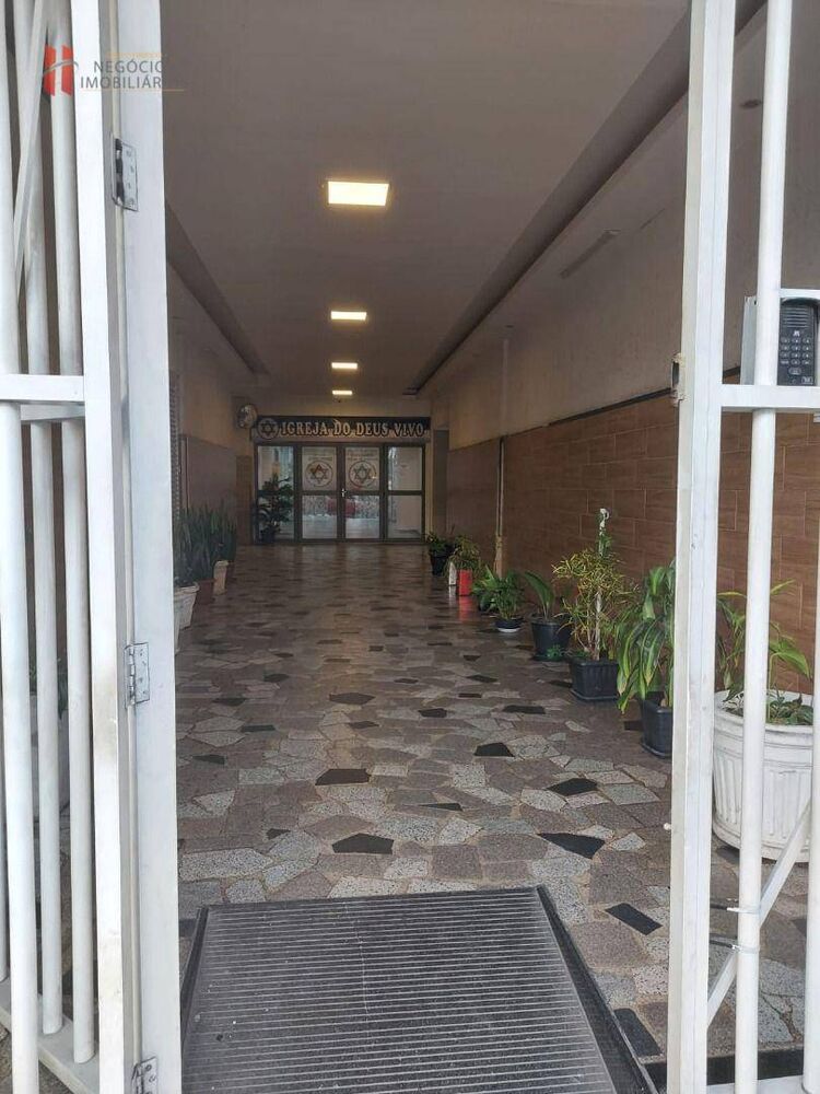 Apartamento à venda com 2 quartos, 50m² - Foto 2