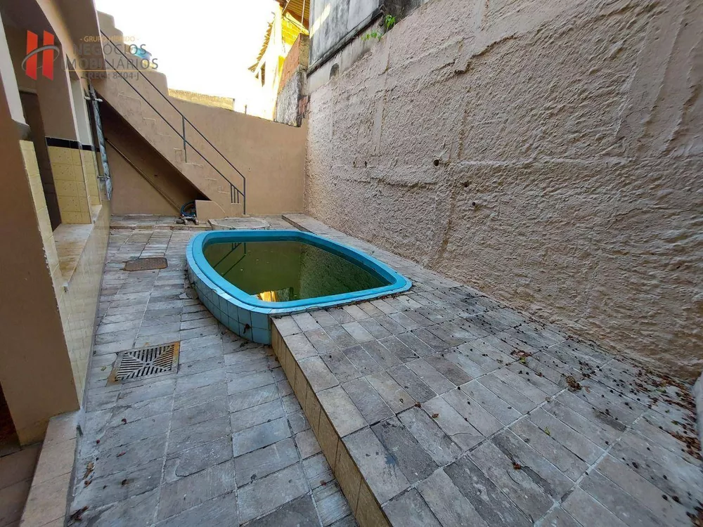 Casa, 5 quartos, 225 m² - Foto 24