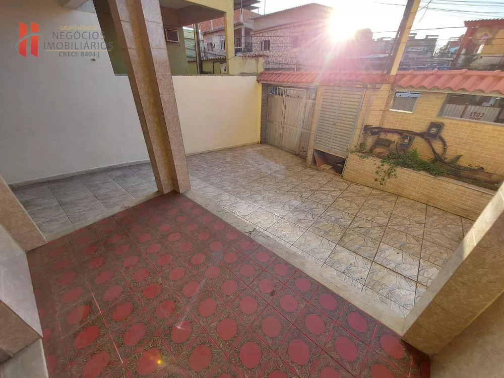 Casa, 5 quartos, 225 m² - Foto 4