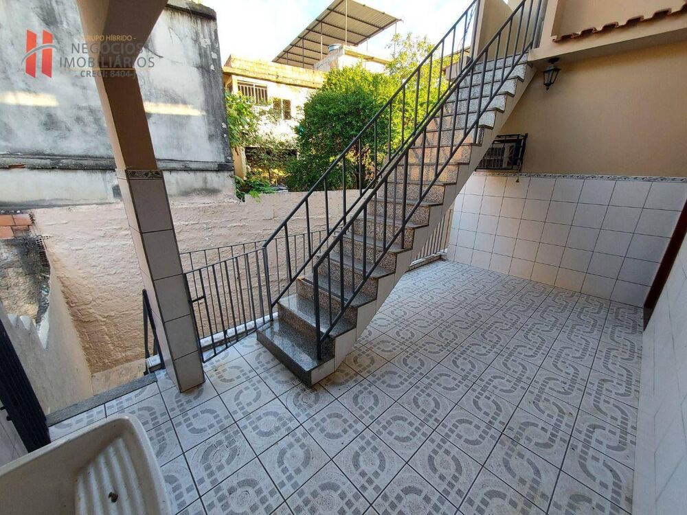 Casa, 5 quartos, 225 m² - Foto 29