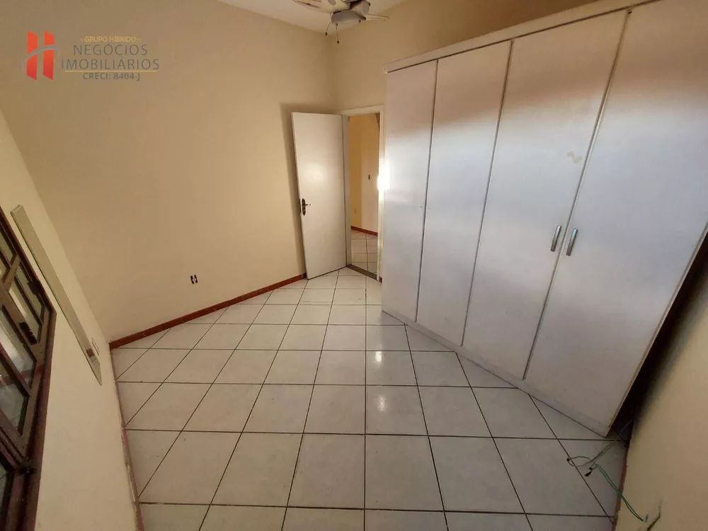 Casa, 5 quartos, 225 m² - Foto 42