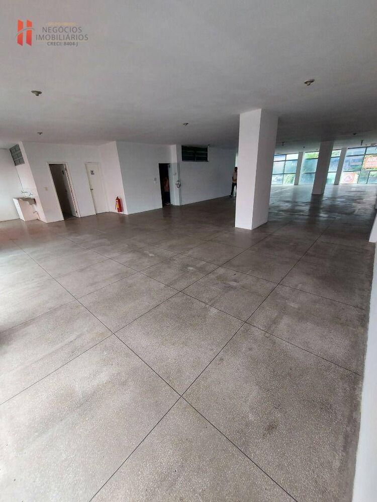 Prédio Inteiro para alugar, 800m² - Foto 3