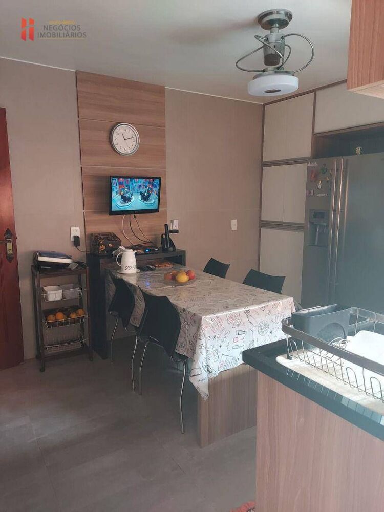 Casa, 3 quartos, 194 m² - Foto 18