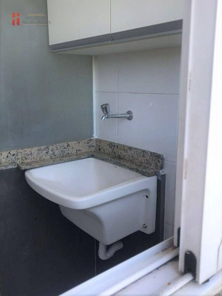 Apartamento à venda com 2 quartos, 60m² - Foto 6