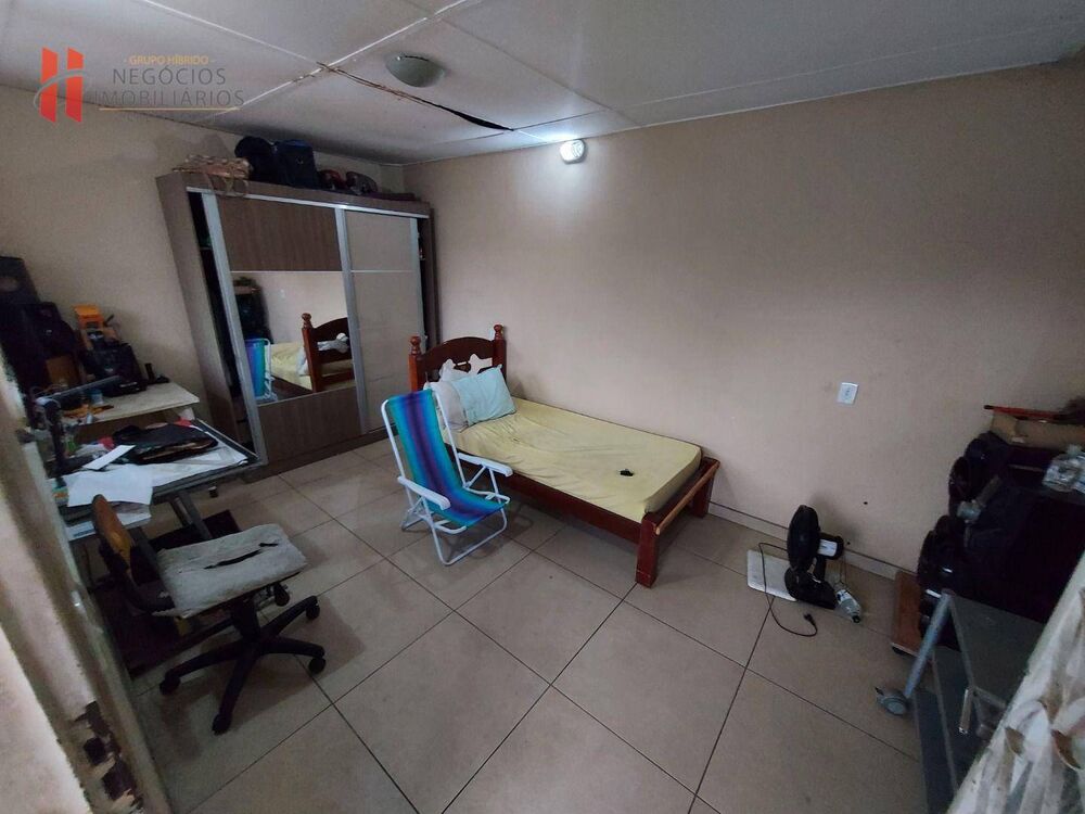 Casa à venda com 3 quartos, 180m² - Foto 6