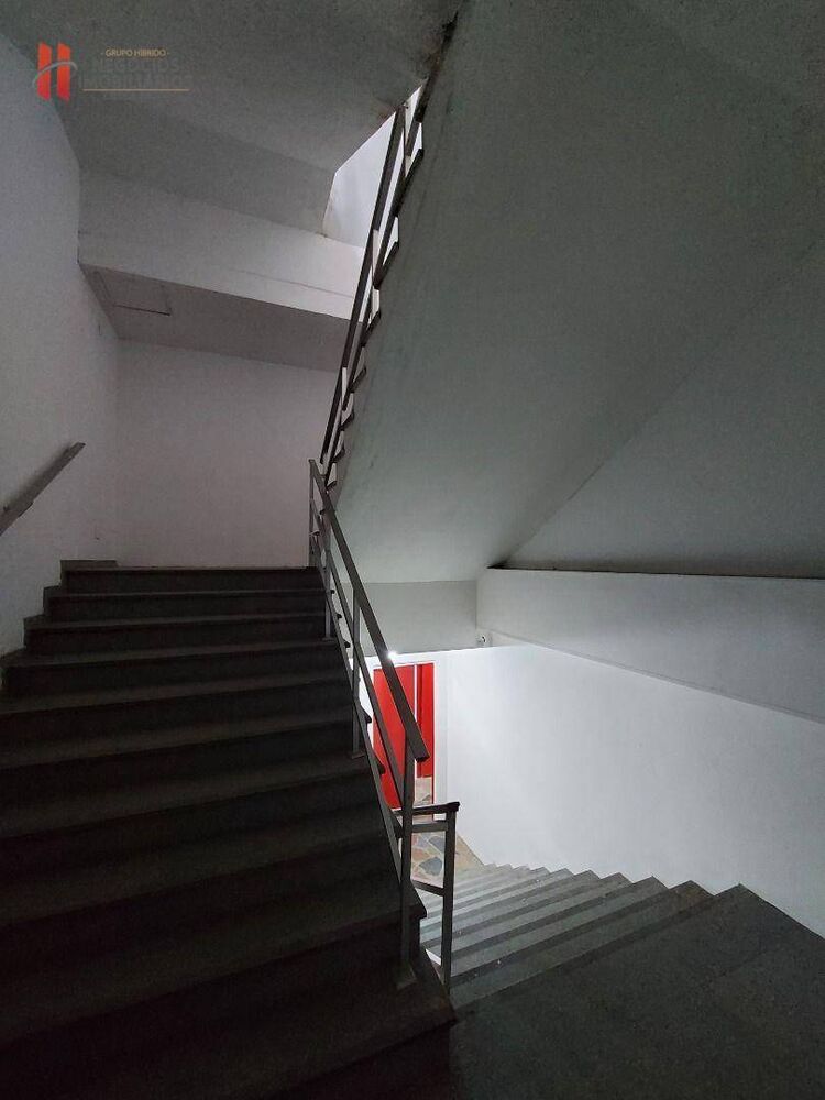 Prédio Inteiro para alugar, 260m² - Foto 4