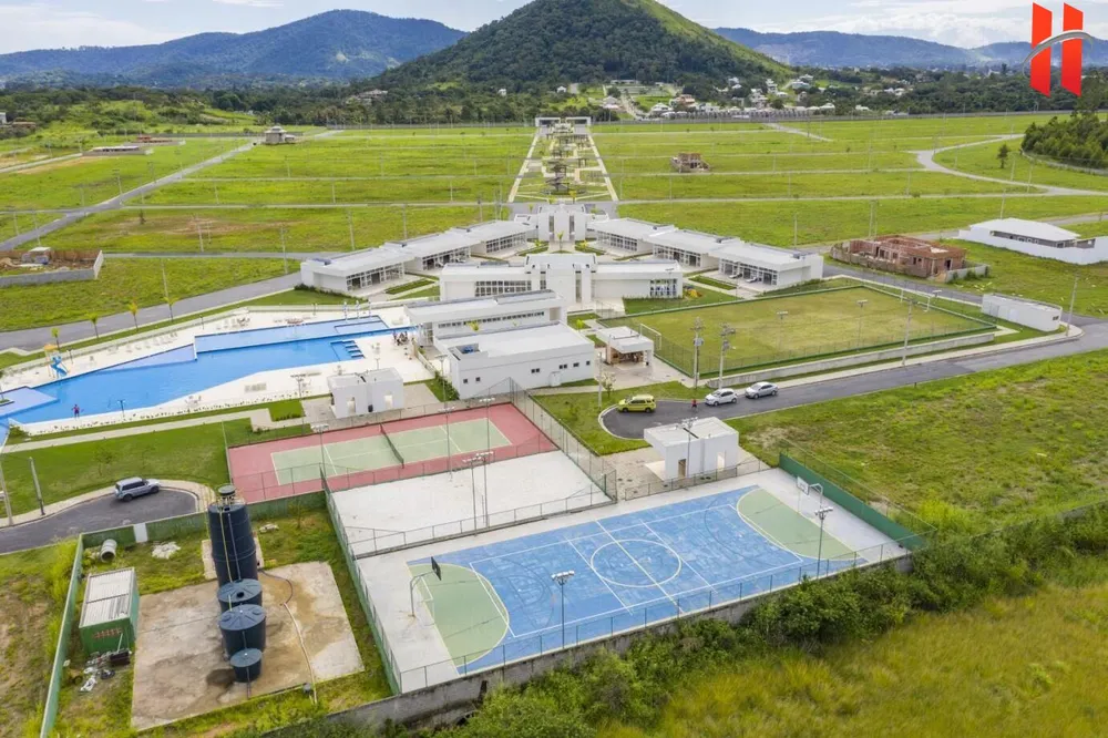 Casa, 4 quartos, 240 m² - Foto 3