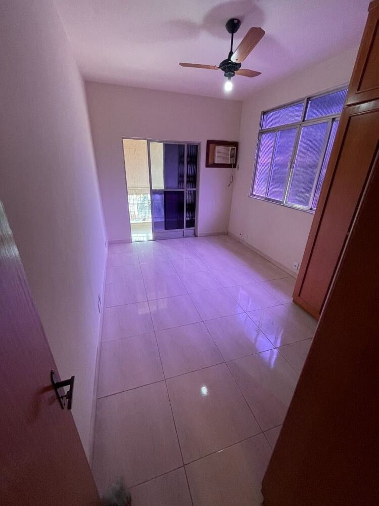 Casa à venda com 4 quartos, 199m² - Foto 3