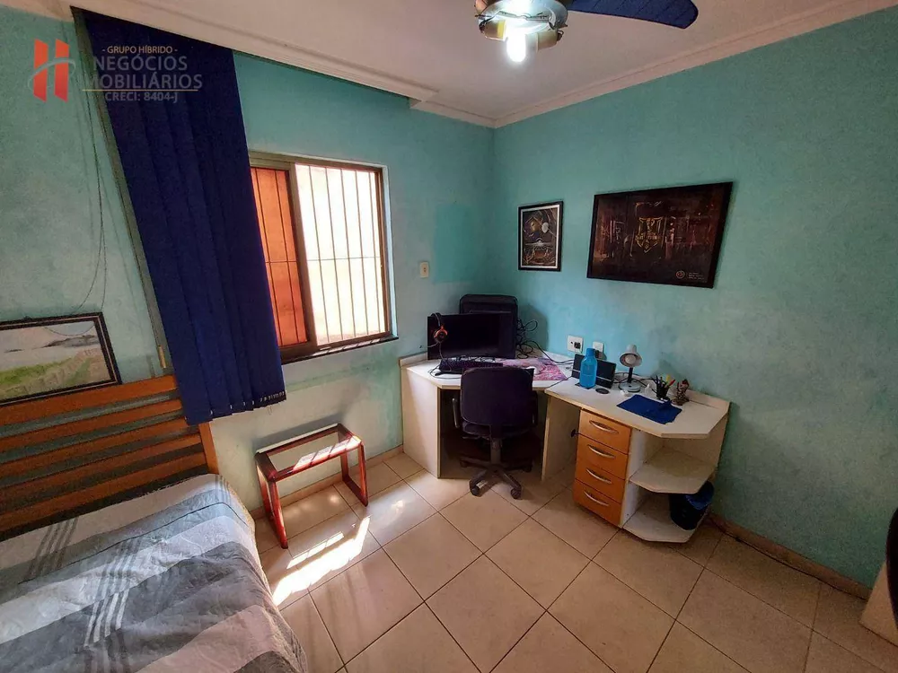 Casa, 3 quartos, 224 m² - Foto 44