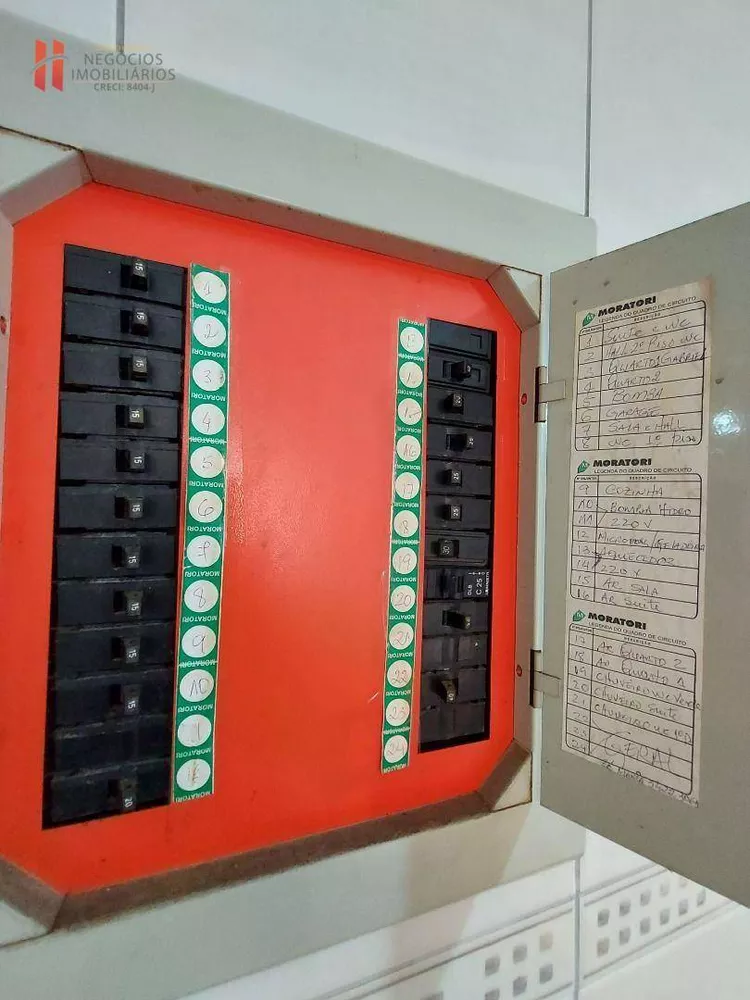 Casa, 3 quartos, 224 m² - Foto 36