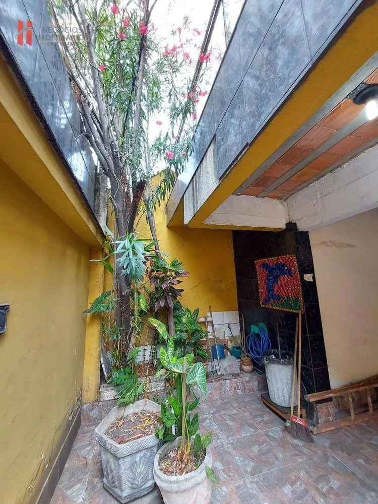 Casa, 3 quartos, 224 m² - Foto 22