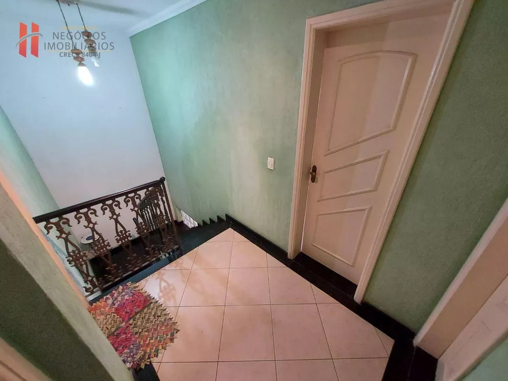 Casa, 3 quartos, 224 m² - Foto 12