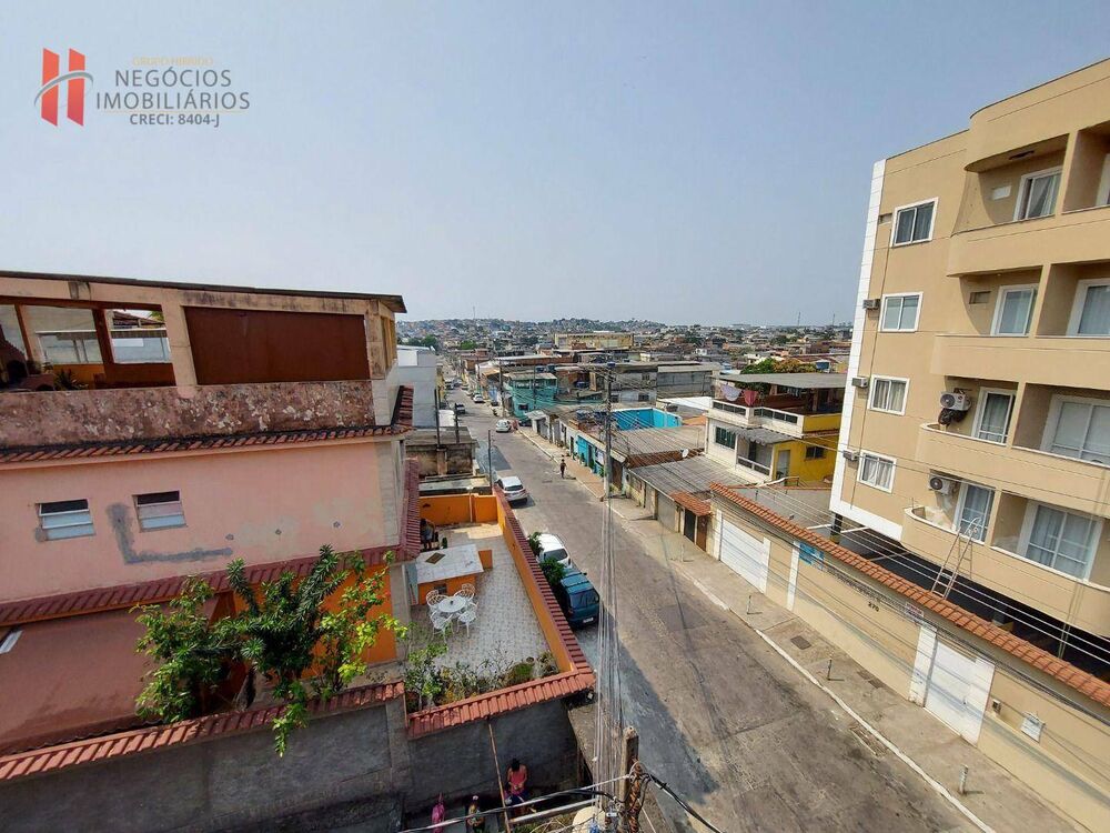 Casa à venda com 3 quartos, 224m² - Foto 8
