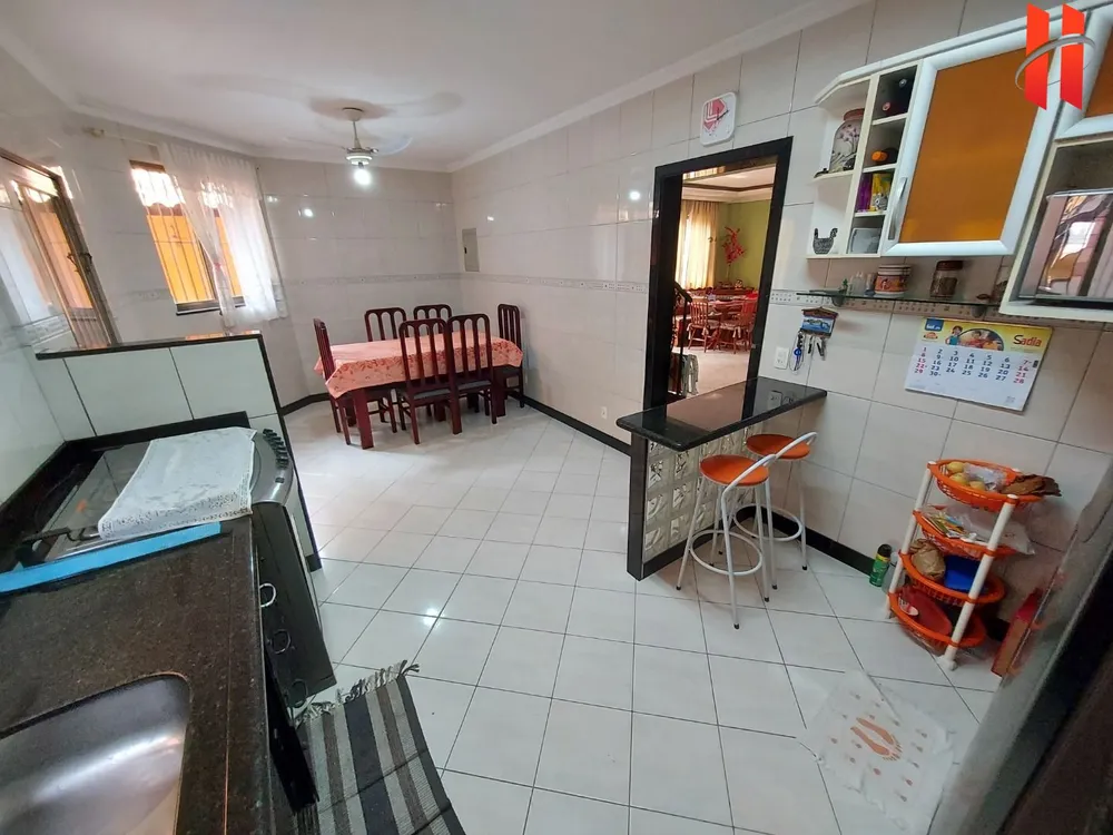 Casa, 3 quartos, 224 m² - Foto 21