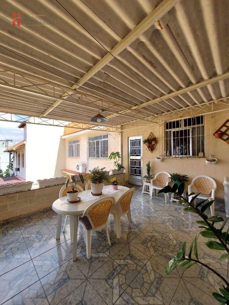 Casa à venda com 3 quartos, 350m² - Foto 6