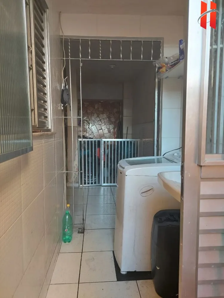 Casa, 4 quartos, 270 m² - Foto 43