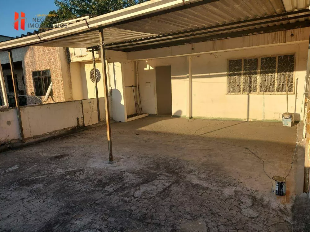 Casa, 4 quartos, 270 m² - Foto 24